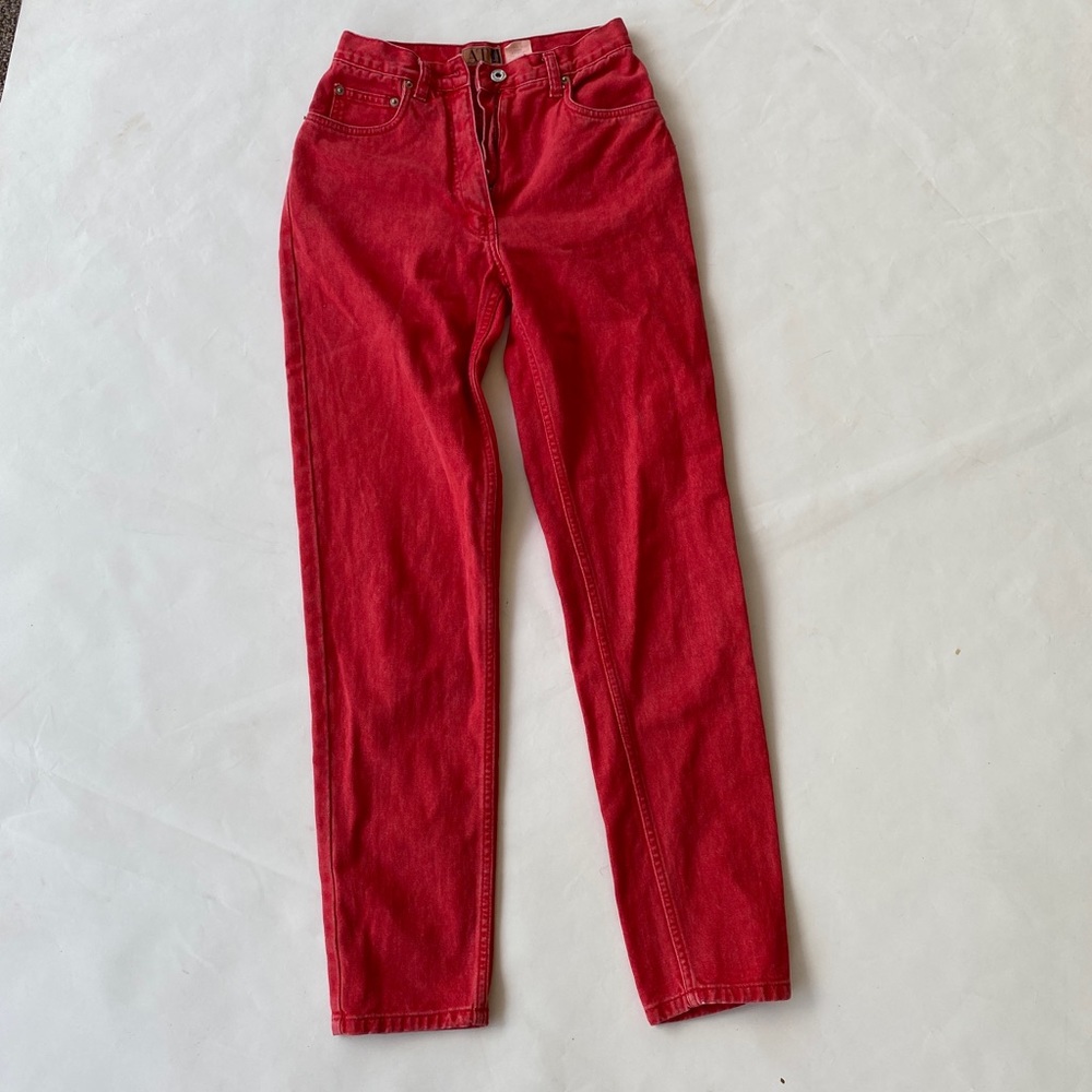 Rare red highwaisted jeans
